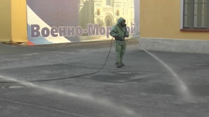 Военные химики продолжат борьбу с распространением коронавируса на социальных объектах