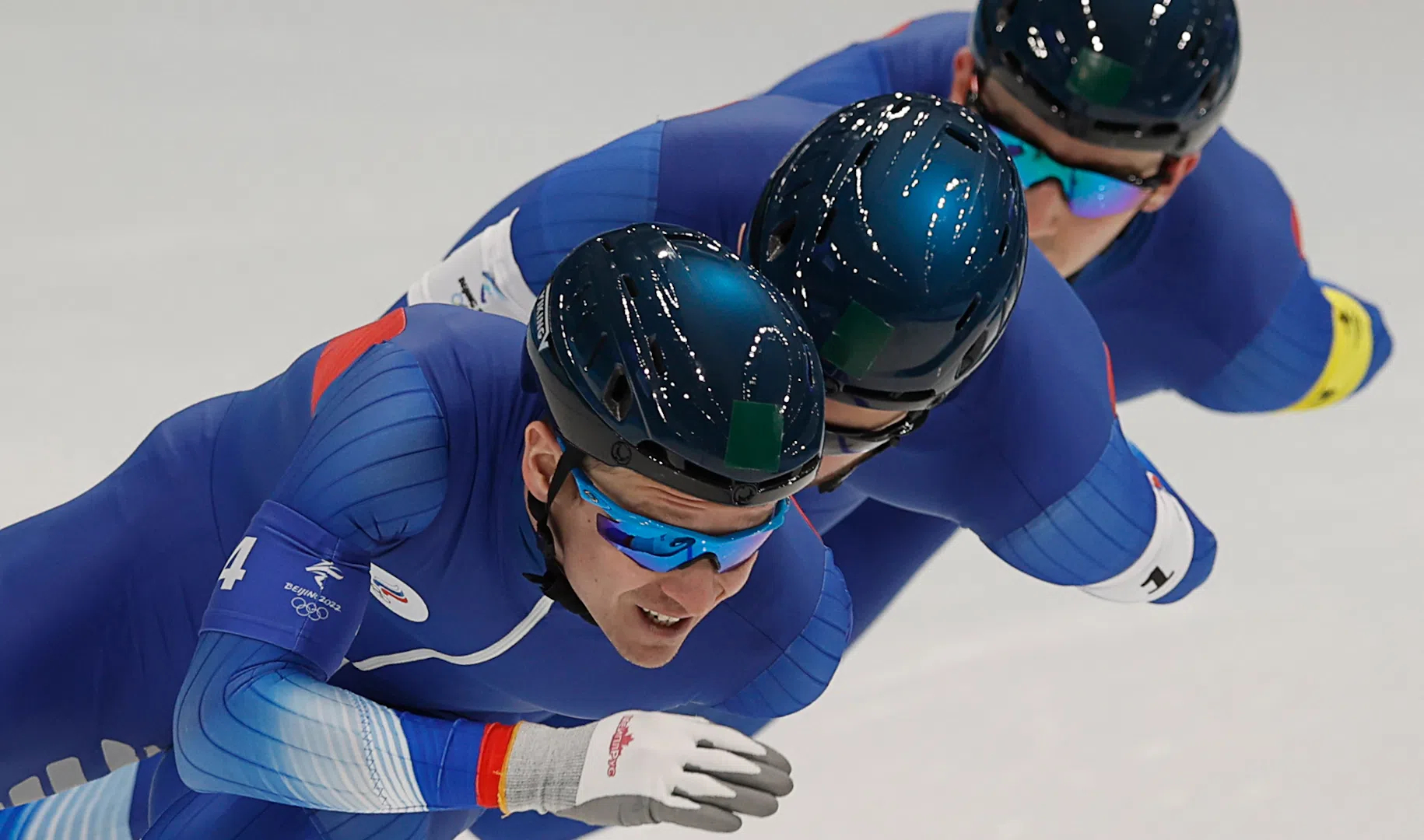 Зимние игры конькобежный спорт. Даниил Алдошкин Сергей Трофимов и Руслан Захаров олимпиада 2022. Конькобежный спорт Пекин 2022. Алдошкин Трофимов Захаров. Даниил Алдошкин олимпиада 2022.