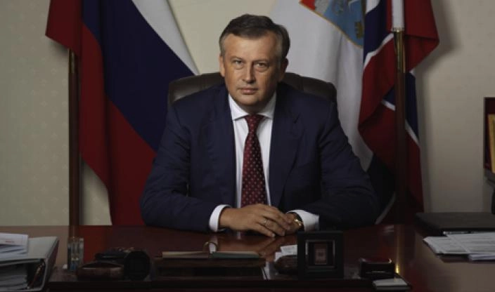 Александр Дрозденко вступил в должность главы региона - tvspb.ru
