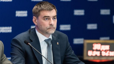 Замсекретаря генсовета «Единой России» Сергей Железняк подал в отставку