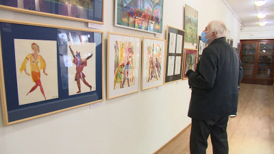 Театральная библиотека подготовила уникальную выставку материалов о театре и для театра