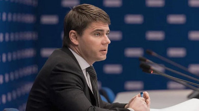 «Чувствовал себя простывшим». Сергей Боярский рассказал о самочувствии после вакцинации от COVID