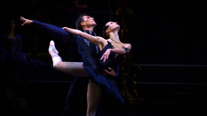 Премьера балета «Лебединое озеро» в постановке Начо Дуато в Михайловском театре