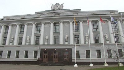 Зачисление в вузы в этом году проведут в сжатые сроки