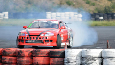 В Петербурге предложили открыть площадку для дрифтеров