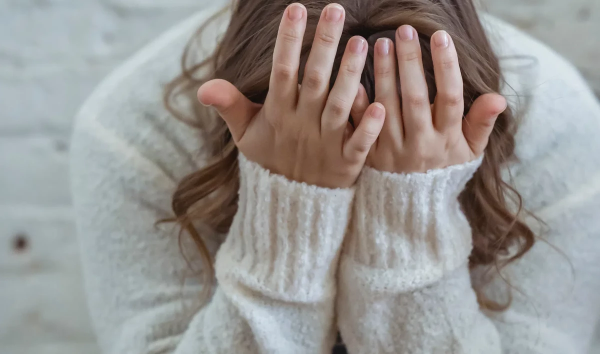 Невролог рассказала, как справиться с головной болью при «омикроне» - tvspb.ru