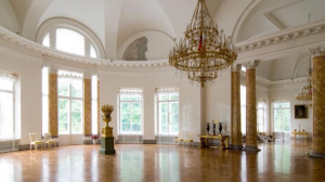 Александровский дворец откроют для посетителей