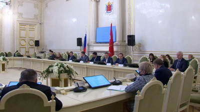 Бюджет Петербурга реализуют согласно принятому плану