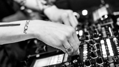 Клуб «Ласточка» в Петербурге опечатали из-за нарушения антиковидных ограничений