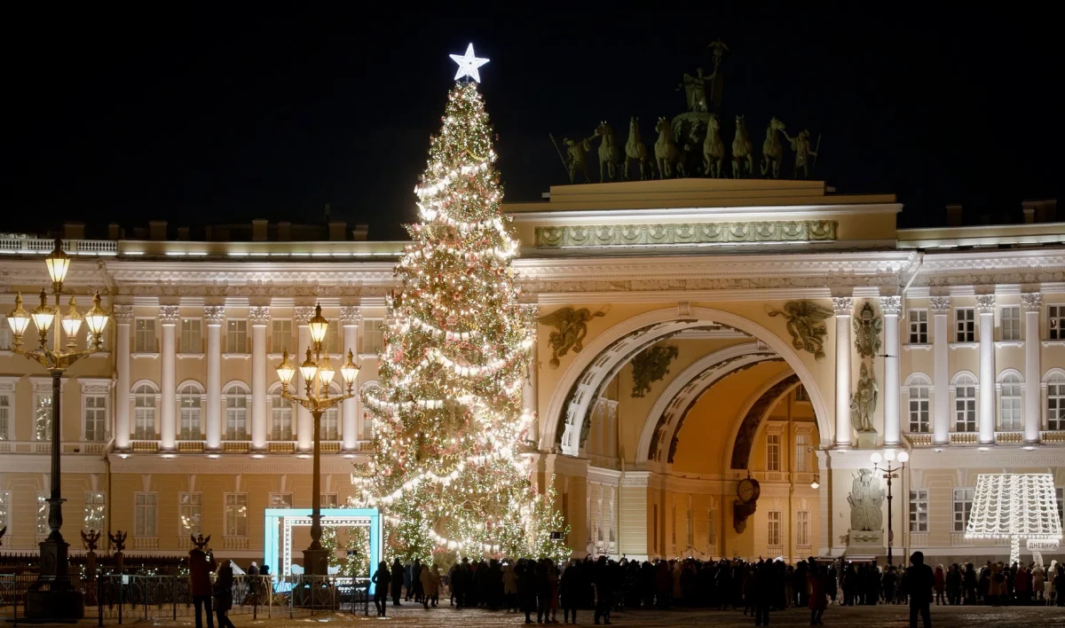 Петербуржцам запретили проводить массовые детские мероприятия в период зимних праздников - tvspb.ru