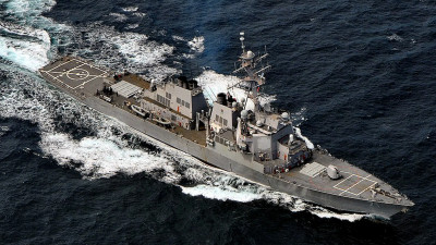 В Черное море вошел американский эсминец USS Ross