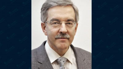 ЗакС прекратил полномочия Александра Шишлова в качестве омбудсмена