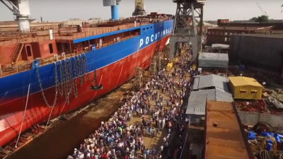 Для строящегося в Петербурге ледокола «Урал» отгружен первый реактор