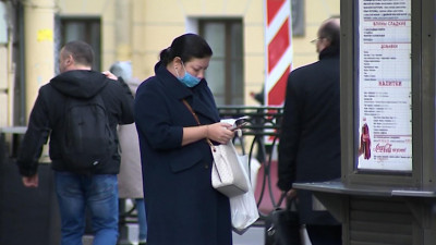 Роспотребнадзор: Говорить об отмене масочного режима преждевременно