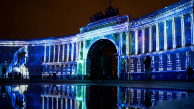 Петербуржцам покажут световое шоу к 800-летию Александра Невского