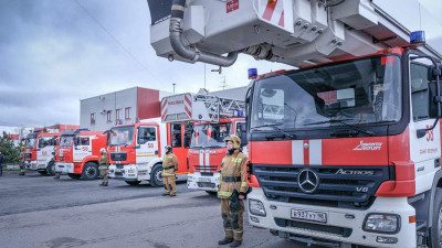 Пожарных Фрунзенского района регулярно проверяют на наличие коронавируса