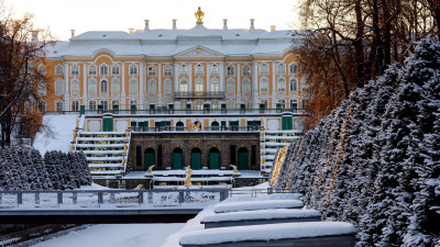 Петергоф временно закрыл несколько музеев из-за пандемии коронавируса