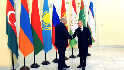 Сегодня в рамках саммита СНГ Путин встретится с Лукашенко