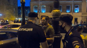 Сегодня ночью полиция Центрального района провела очередной профилактический рейд по улице Рубинштейна