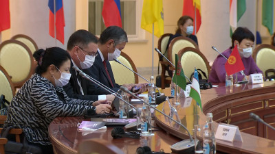 «Привитые болеют легче»: На конференции по противодействию COVID обсудили эффективность вакцинации