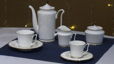 «Петербургский завтрак» планируют подавать на посуде «Императорского фарфорового завода»