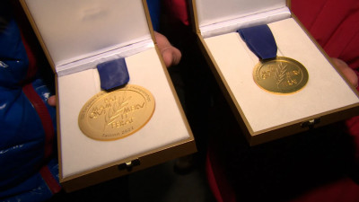 Триумфаторы чемпионата по фигурному катанию вернулись в Петербург