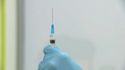 В период эпидемического затишья петербуржцев призвали ревакцинироваться