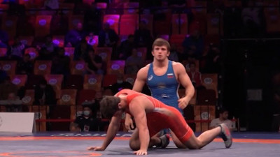 Петербургский борец завоевал золото на Гран-при в Москве