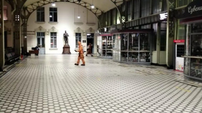 На Витебском вокзале провели дезинфекцию