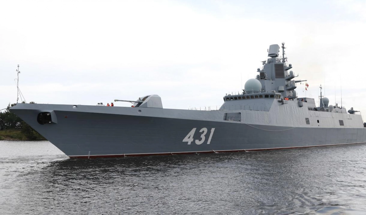 Фрегат «Адмирал Касатонов» прибыл в Североморск - tvspb.ru