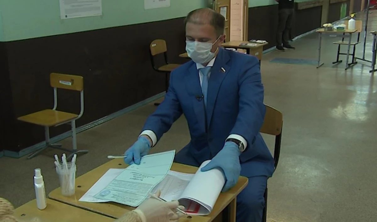 Депутат Госдумы рассказал, почему он поддерживает поправки в Конституцию - tvspb.ru