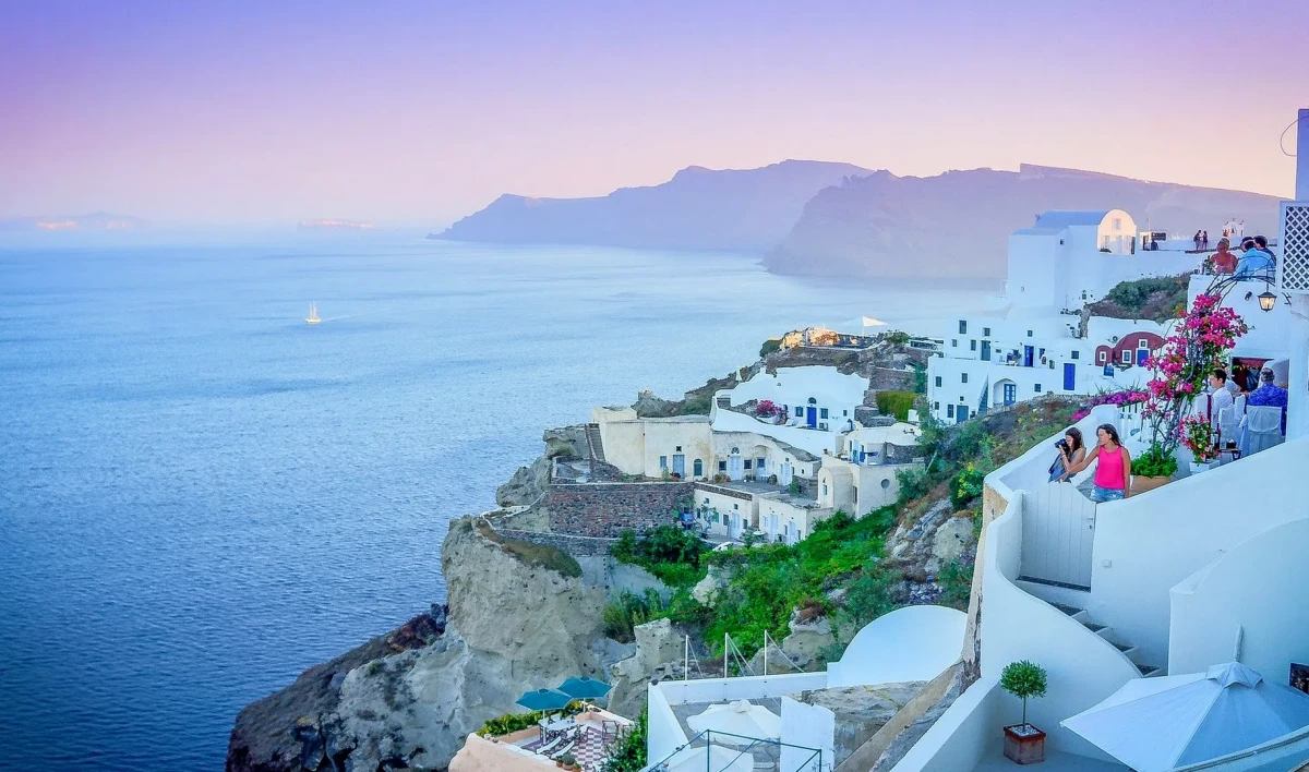 Греция будет требовать тесты на COVID у всех туристов из России - tvspb.ru