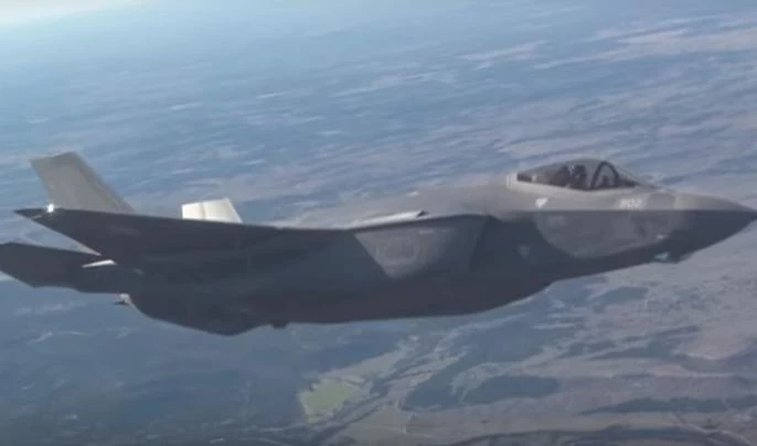 Израиль первым в мире применил в бою истребитель пятого поколения F-35 - tvspb.ru