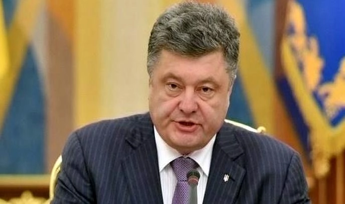 Порошенко подписал указ о введении военного положения на Украине - tvspb.ru