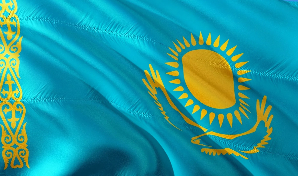 Генеральное консульство Казахстана в Петербурге взяли под усиленную охрану - tvspb.ru