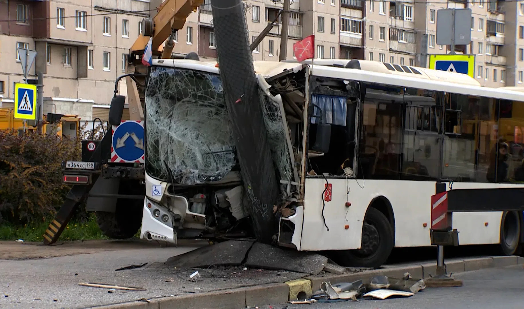 Авария автобус Ленинский проспект
