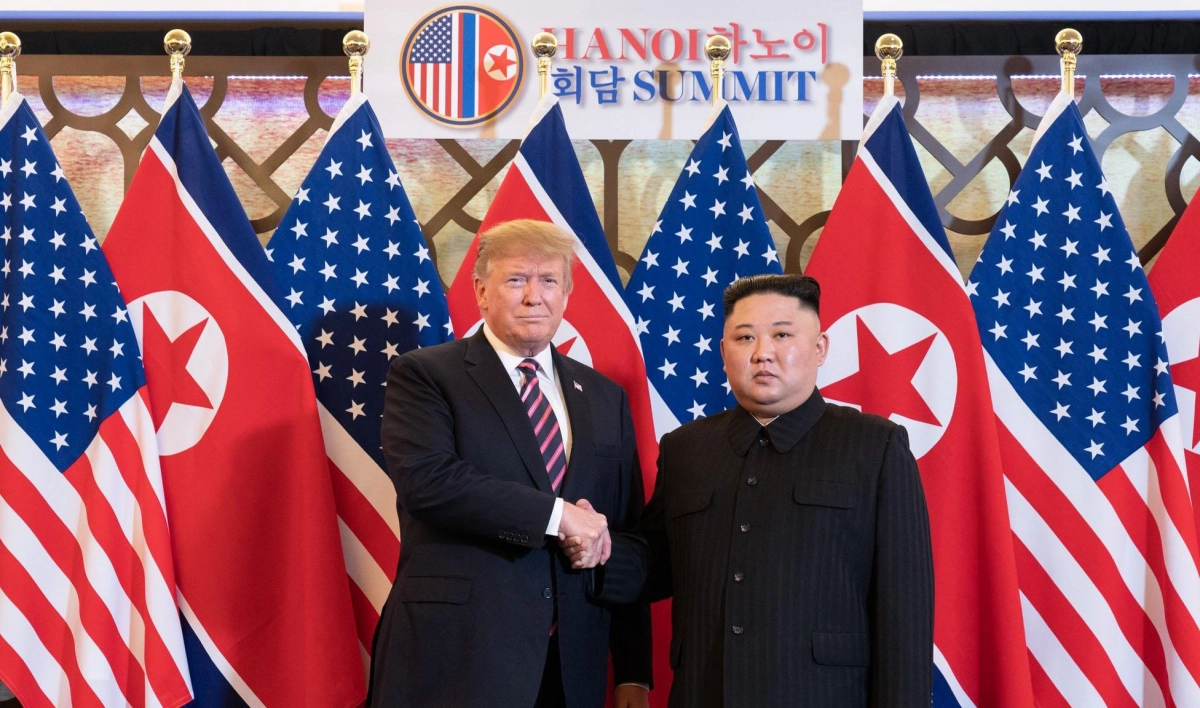 Трамп и Ким Чен Ын не достигли соглашения и досрочно уехали с саммита - tvspb.ru