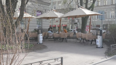 Кафе и рестораны Петербурга возобновляют работу