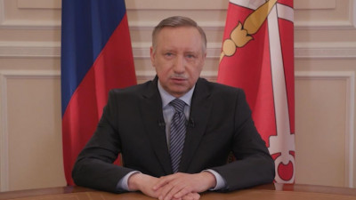 Александр Беглов: Мы удерживаем город от выхода на пик эпидемии