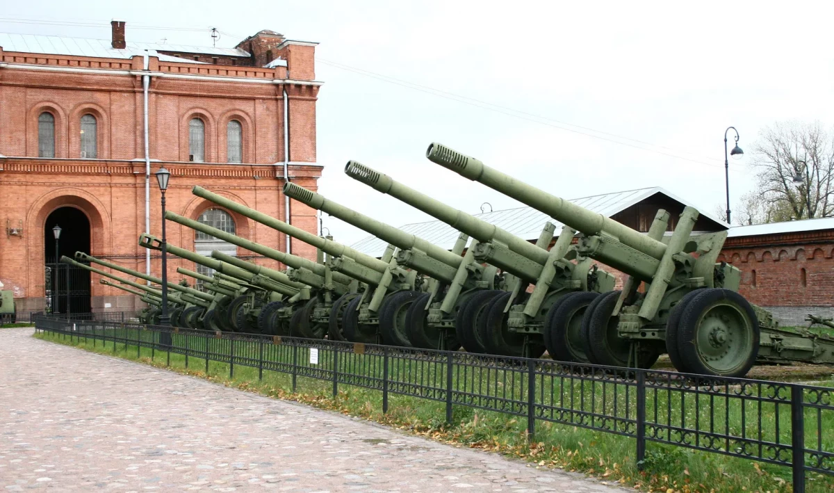 В Петербурге представят пять подлинных боевых знамен Красной армии - tvspb.ru