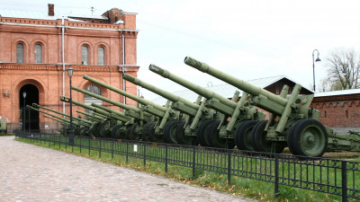 В Петербурге представят пять подлинных боевых знамен Красной армии