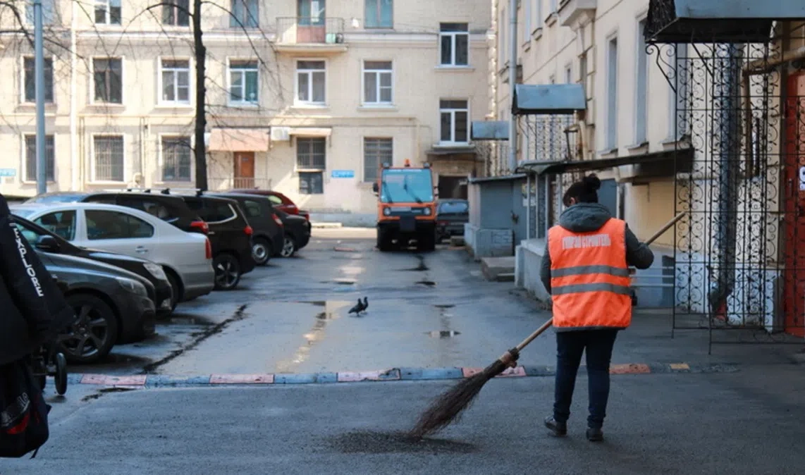 Петербуржцам предложили оценить качество весенней уборки в городе - tvspb.ru