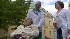 В Петербурге выписали 85-летнюю пациентку