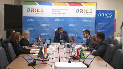 Укрепление экономического сотрудничества и развитие экспорта обсудили на форуме БРИКС
