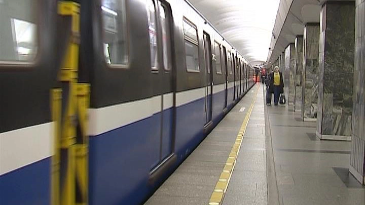 «Вагонмаш» поставит петербургскому метро семь поездов за 4 млрд рублей - tvspb.ru
