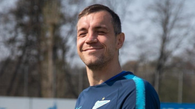 Артем Дзюба назвал лучшего нападающего в истории