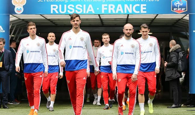 Сборная России по футболу сыграет против французов в Петербурге - tvspb.ru