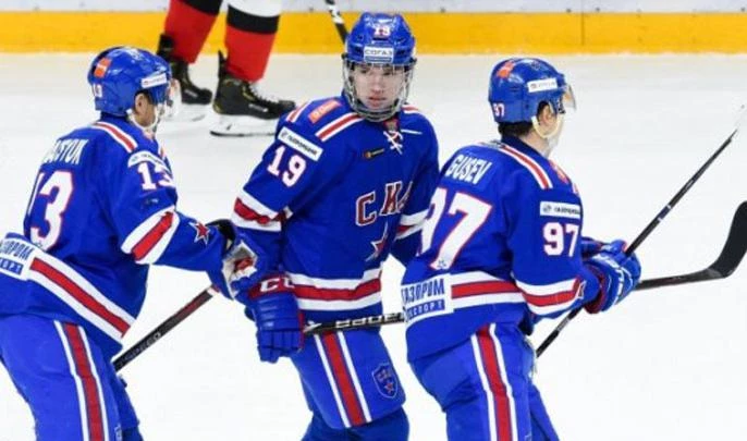 В официальном матче КХЛ дебютировал игрок XXI века - tvspb.ru