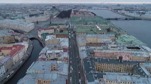 Петербург вошел в тройку самых популярных направлений для путешествий в новогодние праздники