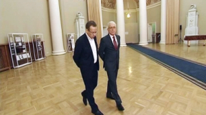 Пульс города. Кадровые перестановки в Смольном, шоплифтинг и клубный Петербург. 27 февраля 2015